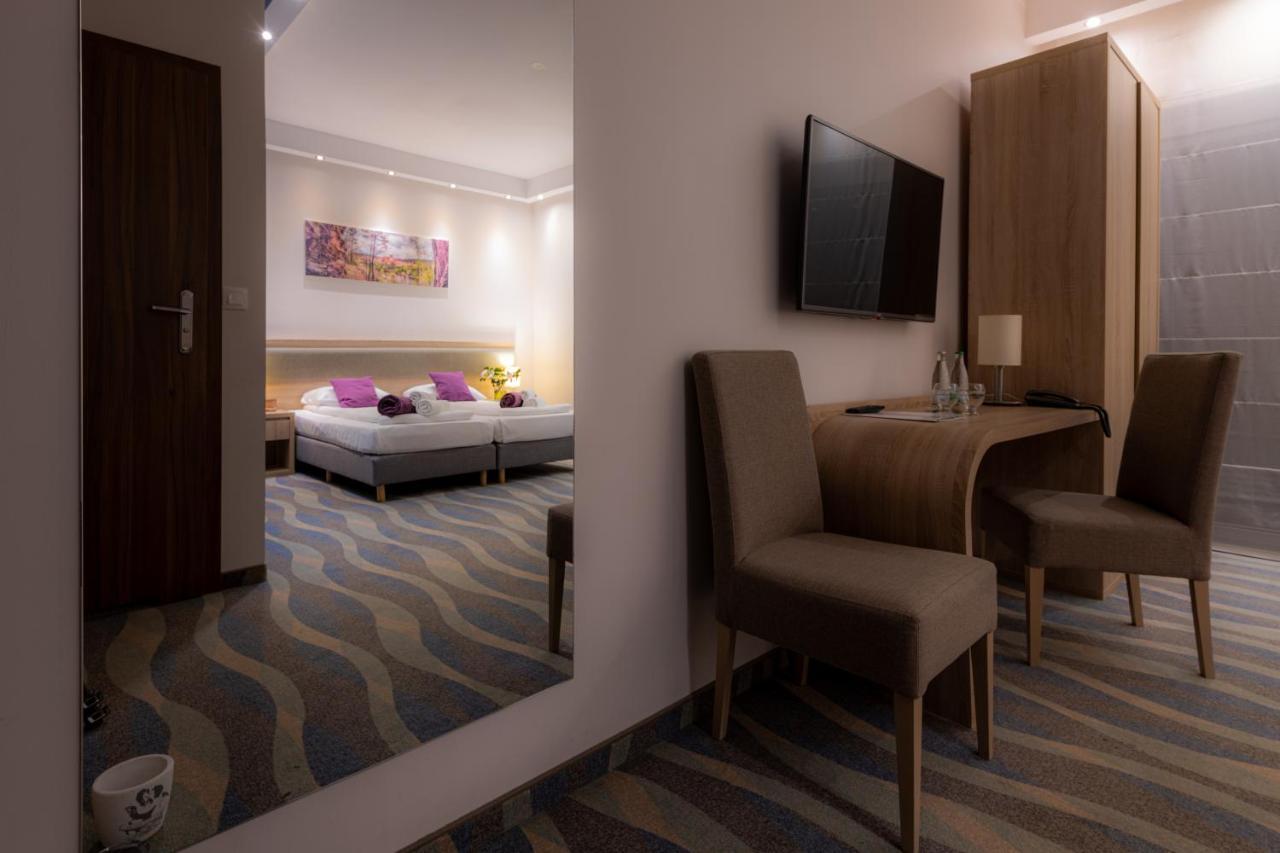 Hotel Бардо Екстериор снимка