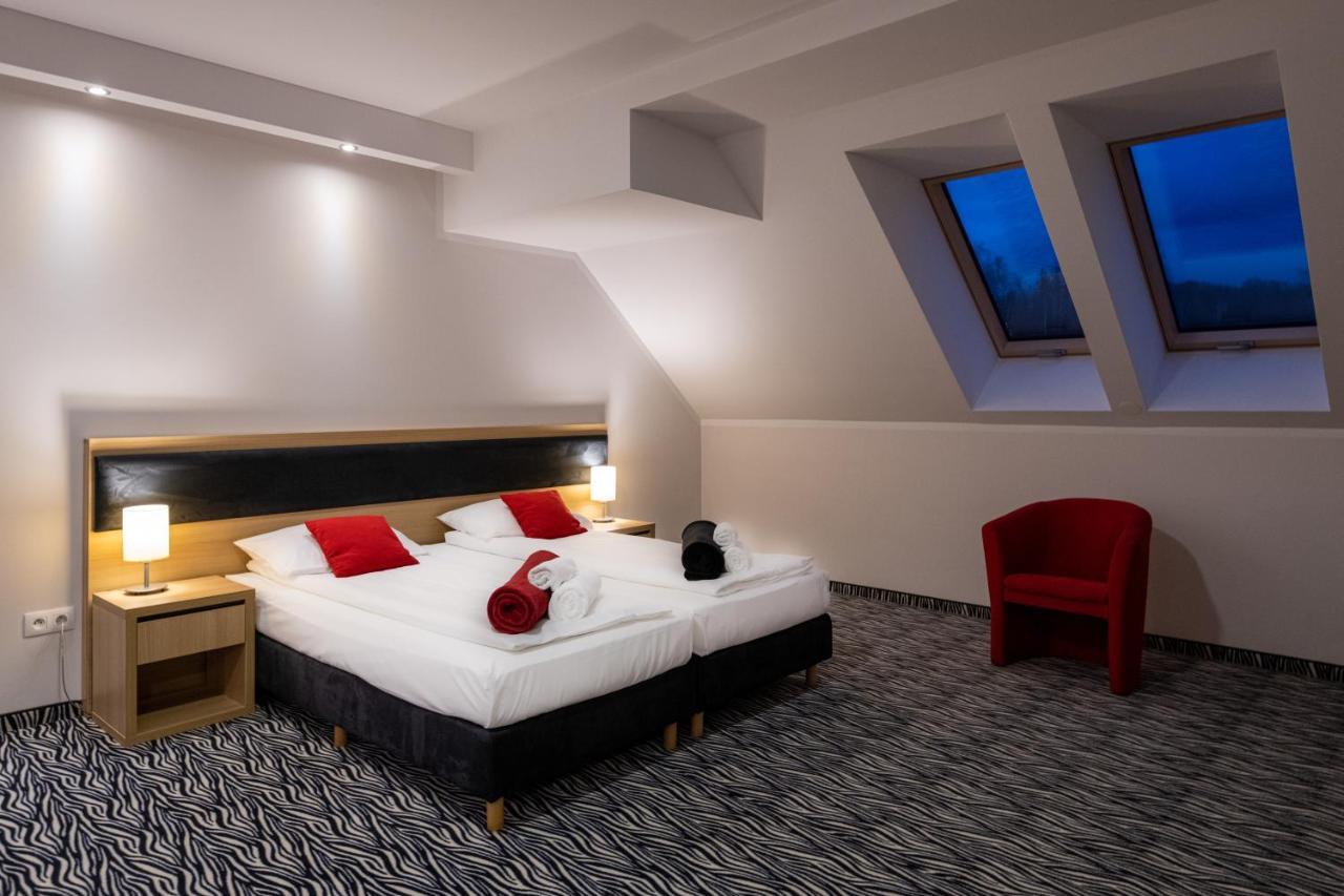 Hotel Бардо Екстериор снимка